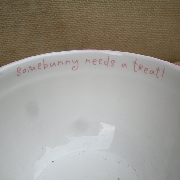 Vintage Hallmark Bunny Rabbit Ceramic Treat Bowl Dish - Picture 2 of 16
